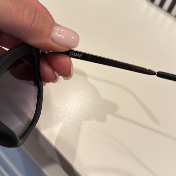 Quay Australia Black Gradient Sunglasses - Picture 3 of 4